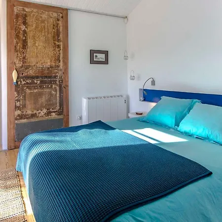 Sleeps 7 Pool Wifi