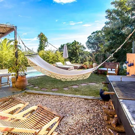Sleeps 7 Pool Wifi